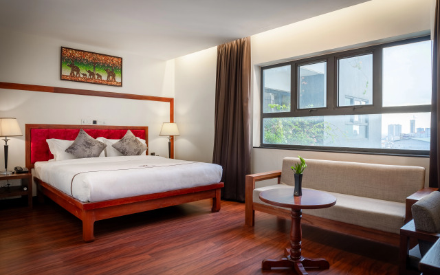 Poulo Wai Hotel and Apartment