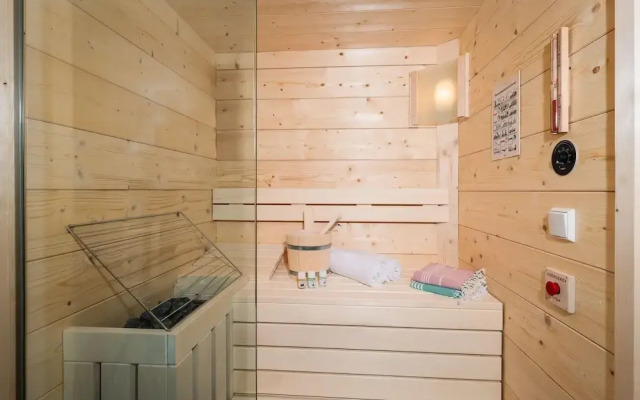 Exclusive Apartment With Sauna & Mountain Panorama