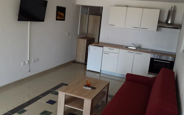 Apartment Misel With Bedrooms With Terrace and sea View