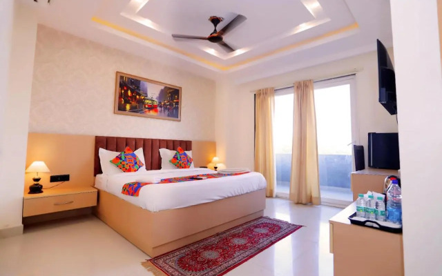 Cyber inn hotel