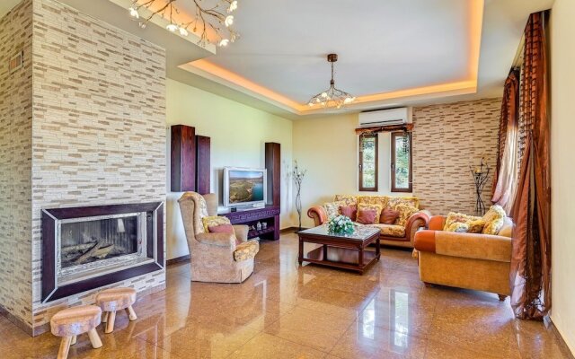 Cretan Residence