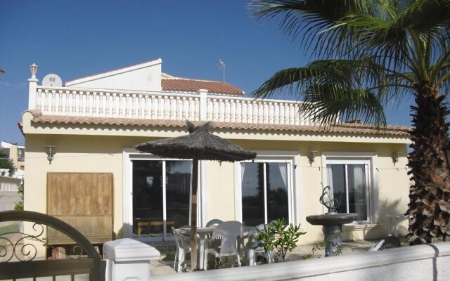 Flamenca Beach Villa 2