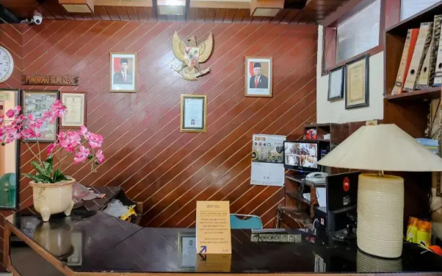 Spot On 1761  Dirgahayu