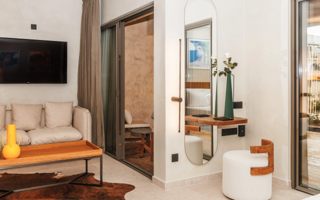M Boutique Hotel - Designed for Adults
