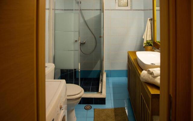 Relaxing family house with garden in Avra, Rafina