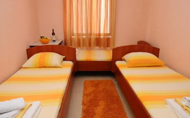 Apartments Vukotić
