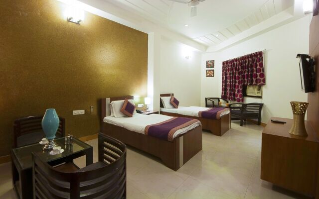 Hotel Delhi 37