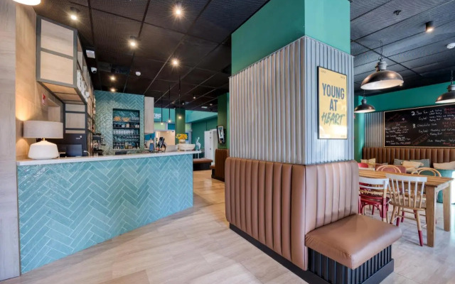 LATROUPE Grand Place Hostel