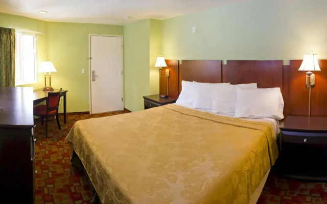 Rancho California Inn