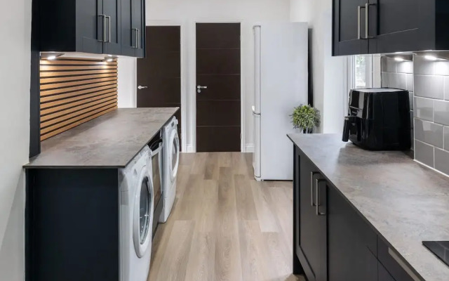 Host Stay Marguerita Road