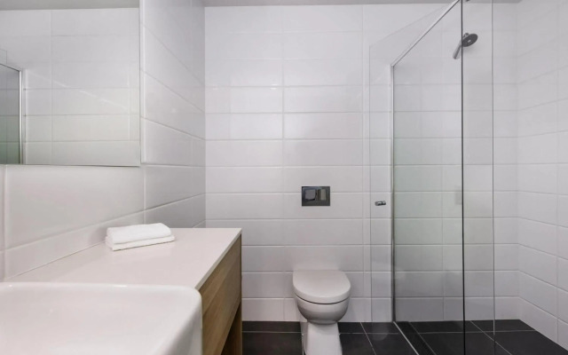 Mantra MacArthur Canberra