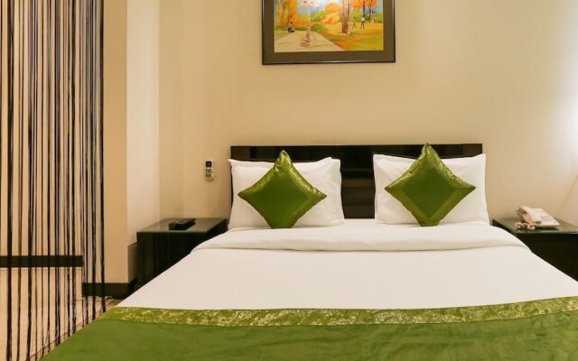 White Canvas Hotel
