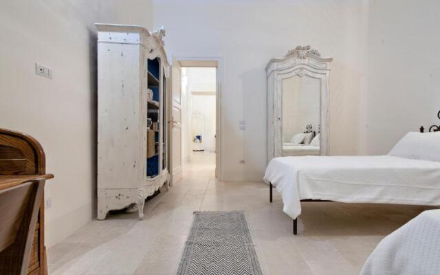 Maison Premiere Luxury Apartment