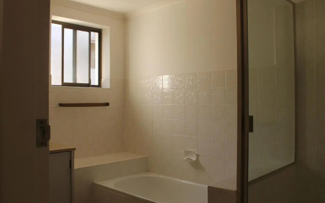 Pandanus Cove 2 Mitti Street 3