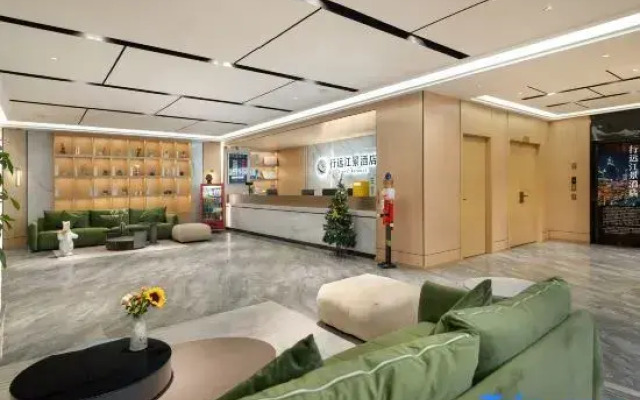 Xingyuan River View Hotel