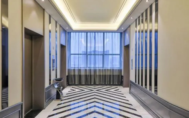 Orange Boutique Hotel Wuhan Guanggu Yangjiawan