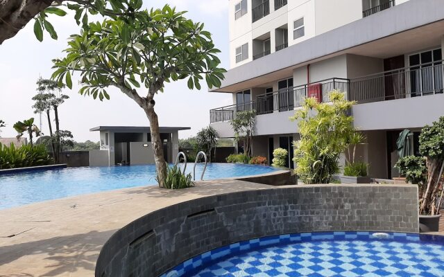 Relax And Simply Studio Apartment At Parkland Avenue