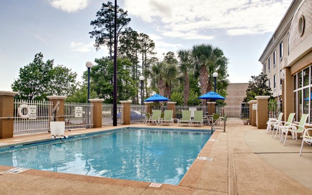Holiday Inn Express Hotel & Suites Jacksonville South I-295, an IHG Hotel
