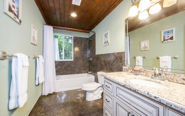 Palisades House 4 Bedroom Home