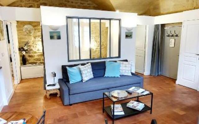 Appartement Dans Hotel De Flaux