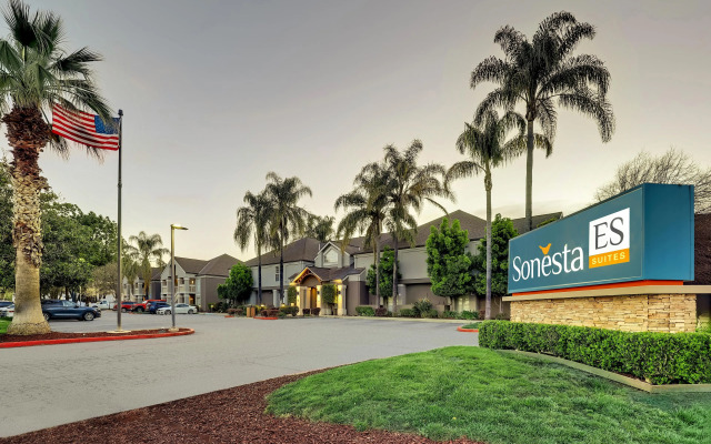Sonesta ES Suites San Jose Airport