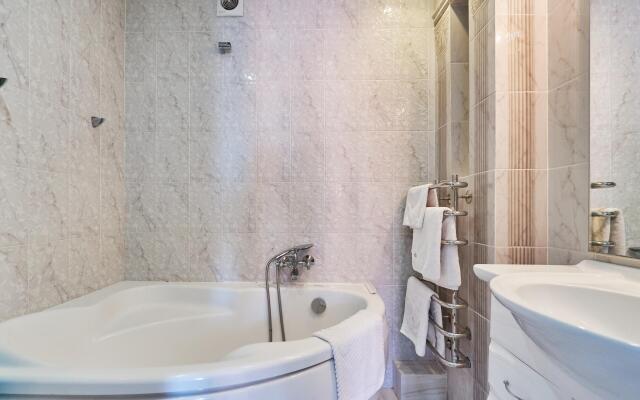 Апартаменты Петровские на улице Савиных