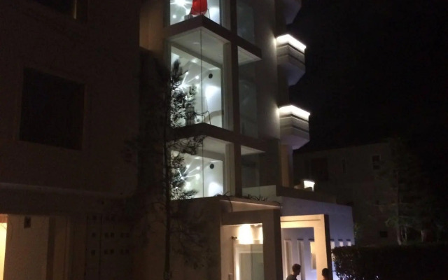 Palace Lidija