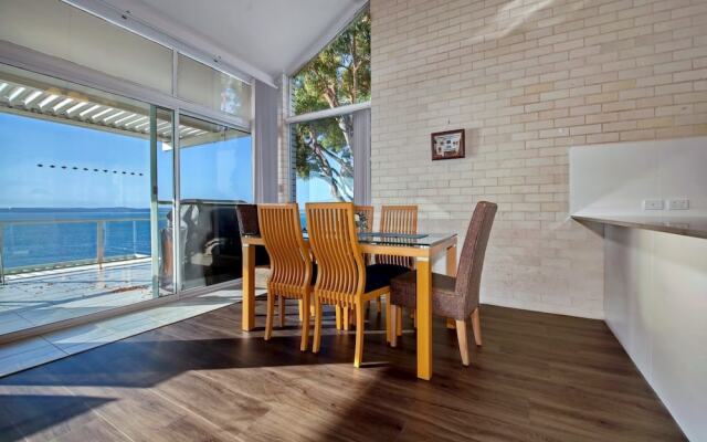 Classic View, 2/49 Victoria Parade