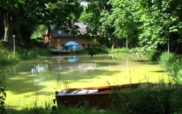 Kutscherhaus am Weiher