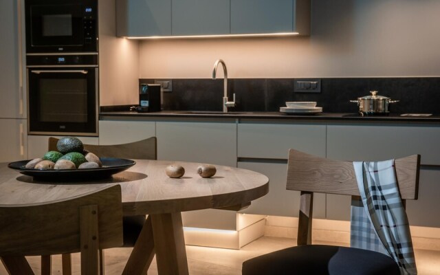 Made By The Sea Villas 17 Bdrm