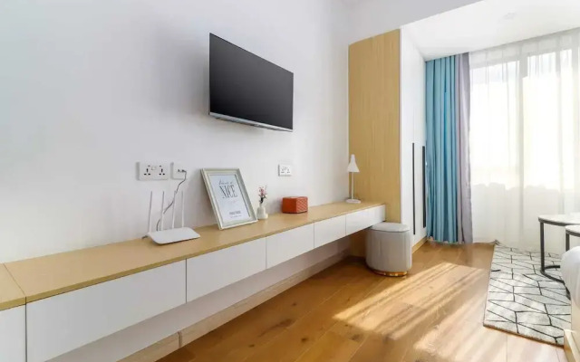 Upperhill View Palace Apartment