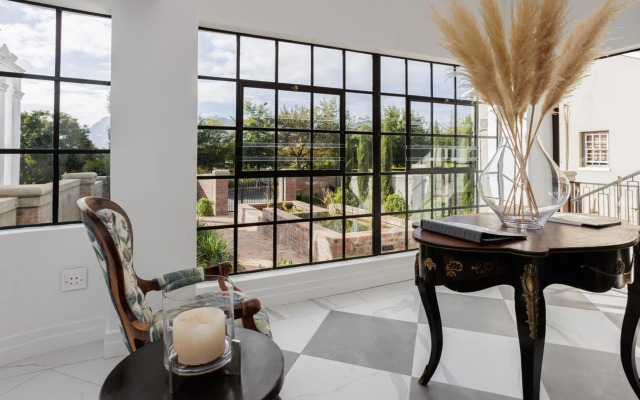 La Maison on Main Self-Catering Villa