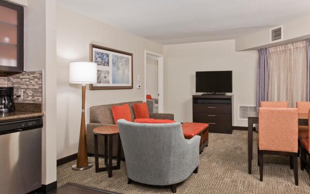 Staybridge Suites Charlotte Ballantyne by IHG