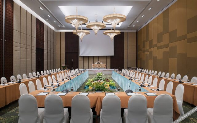 Shivas Galaxy Hotel