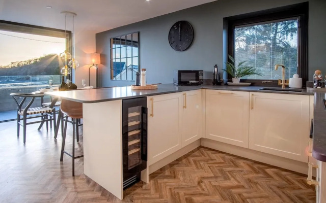 Wisemans House Apartment 2 - Wisemans Bridge