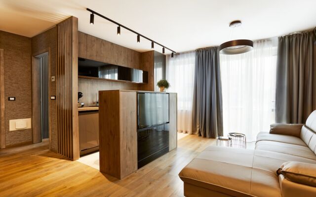 Promenada Studios