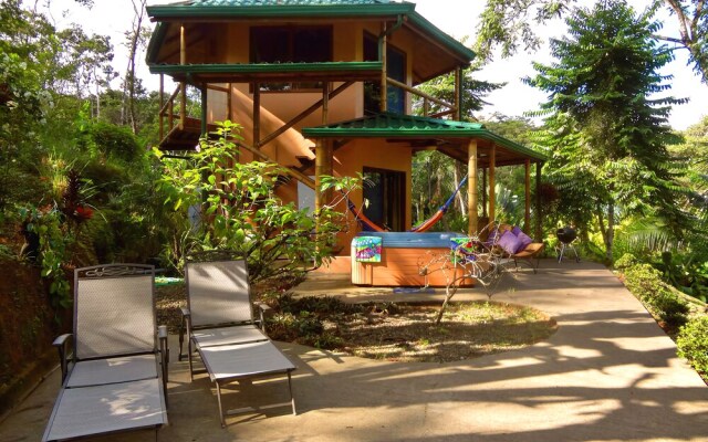 Manoas Luxury Camping and Villa Rentals