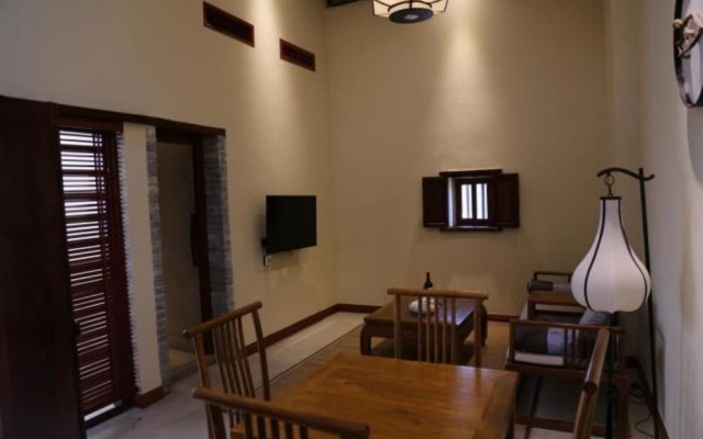 Deng Stone House Pastoral Resort