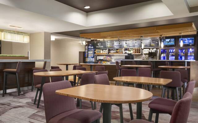 Courtyard Springfield