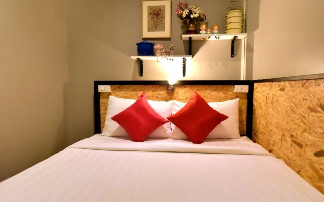Ok Chic Phuket Hostel