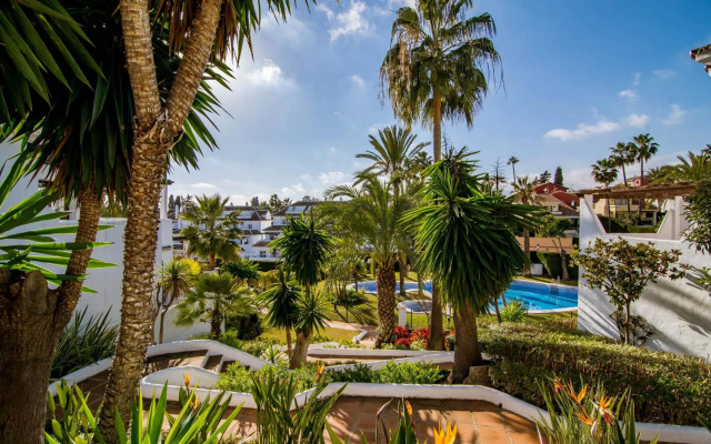 AB2-Aldea Blanca Puerto banus