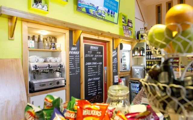 YHA London Lee Valley - Hostel