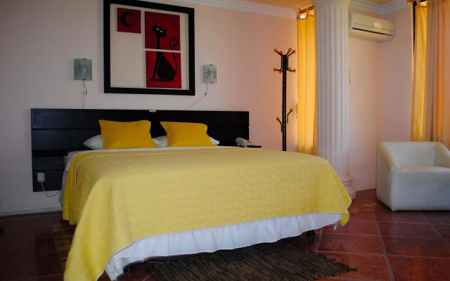 Hostal Antares