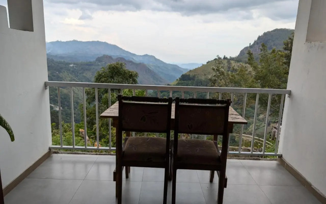 Rock Paradise Homestay
