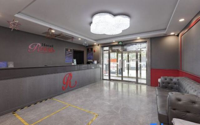 Reese Hotel