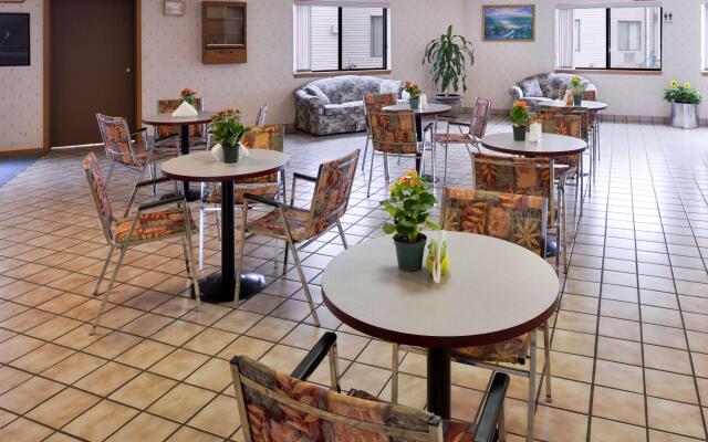 Americas Best Value Inn La Crosse