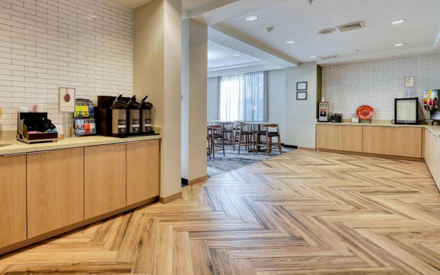 Fairfield Inn & Suites by Marriott Woodbridge