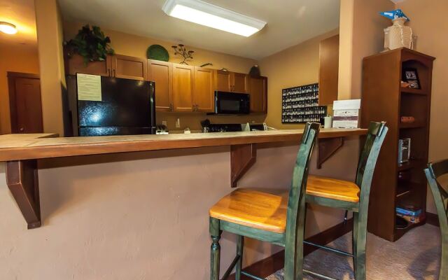 Oro Grande by Summit County Mountain Retreats