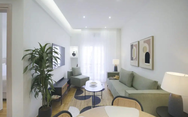 LIV - Marvelous Apartment Near Acropolis