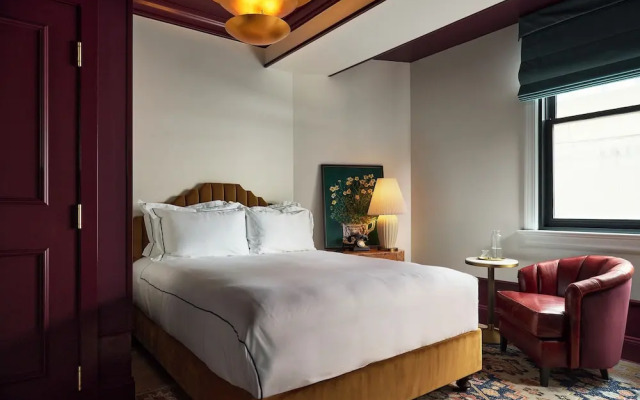 Fidelity Hotel